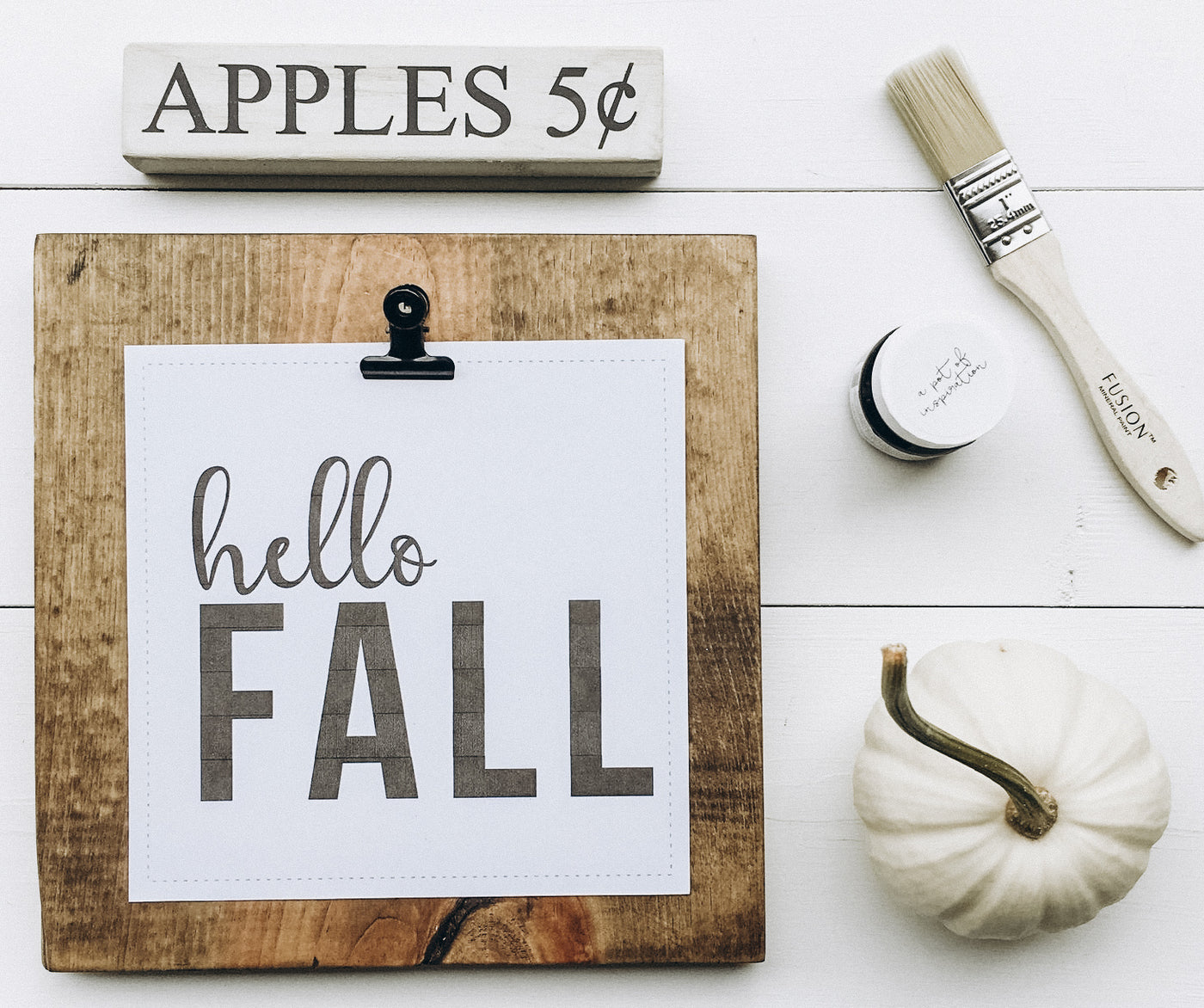 Free "Hello Fall" Printable DIY Project + Recipe