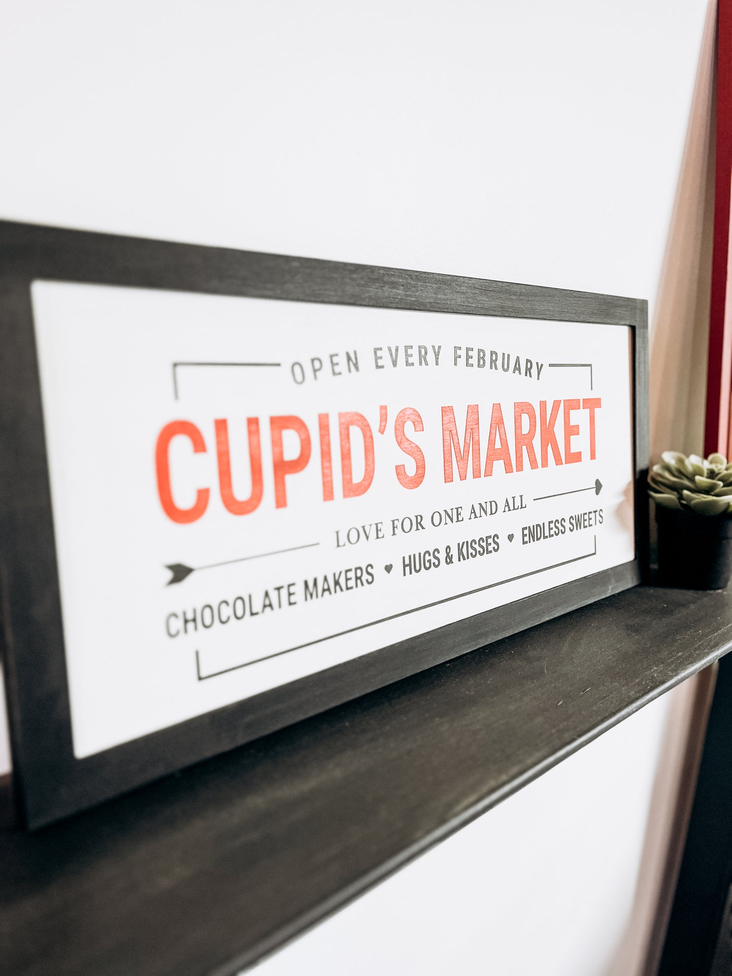 DIY Large Wood Sign "Cupid's Market" Painting Kit - Homeworks Etc ®