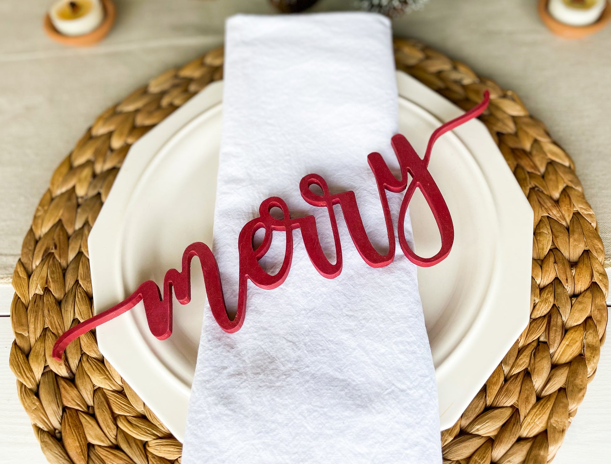 Merry Wood Cutout Place Setting Marker - Homeworks Etc ®