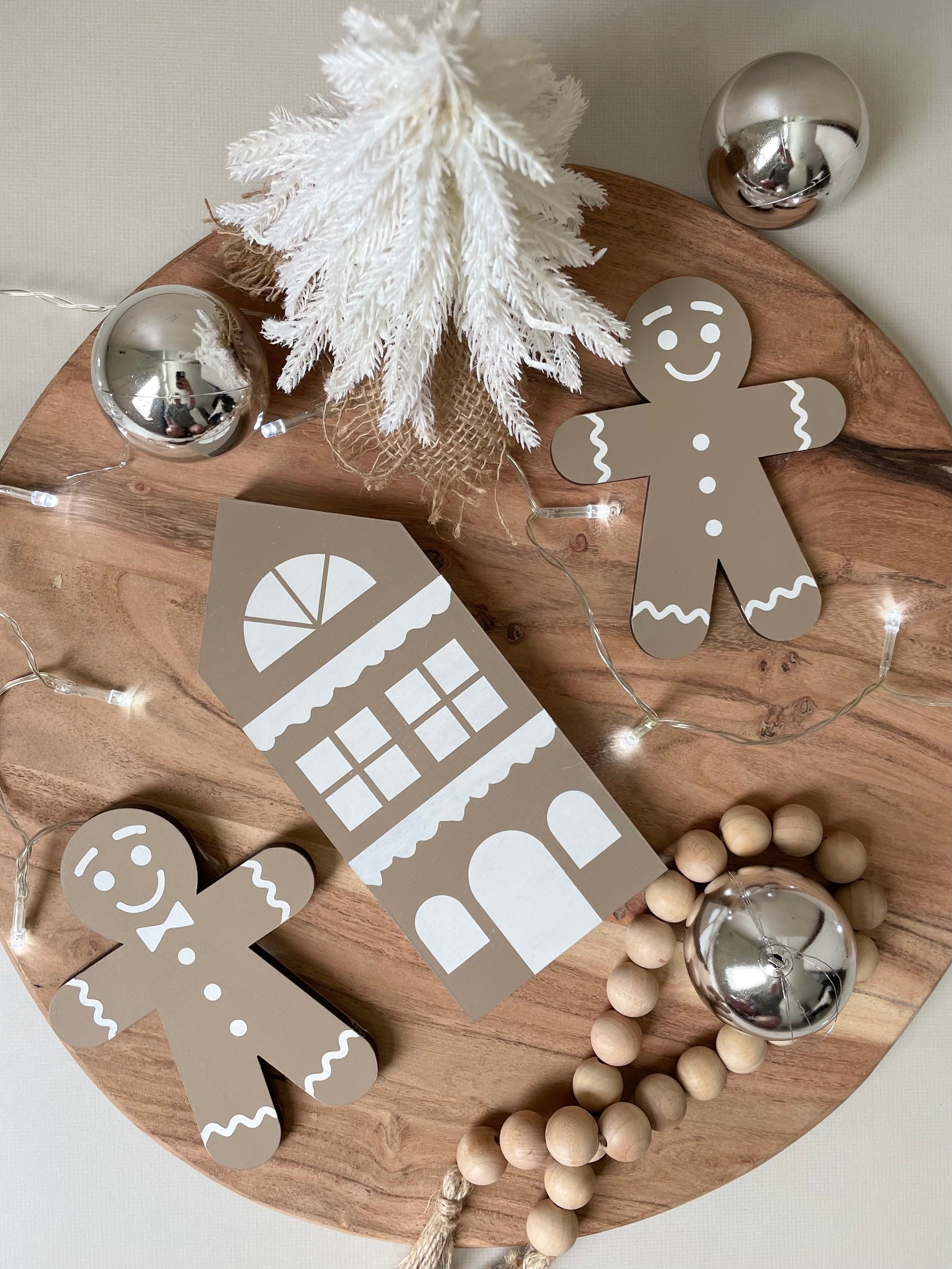 Gingerbread Cutout Set DIY Kit