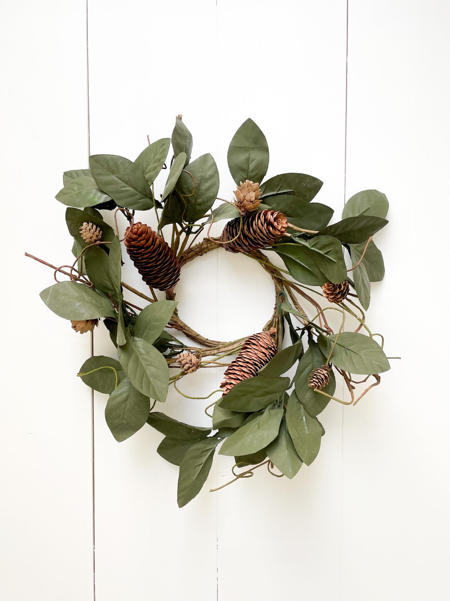 Fall Pine Cone Wreath Accent - Homeworks Etc ®